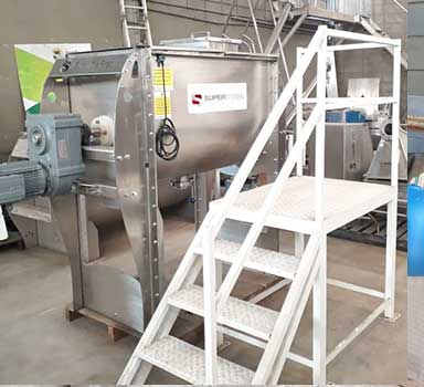 RIBBON BLENDER